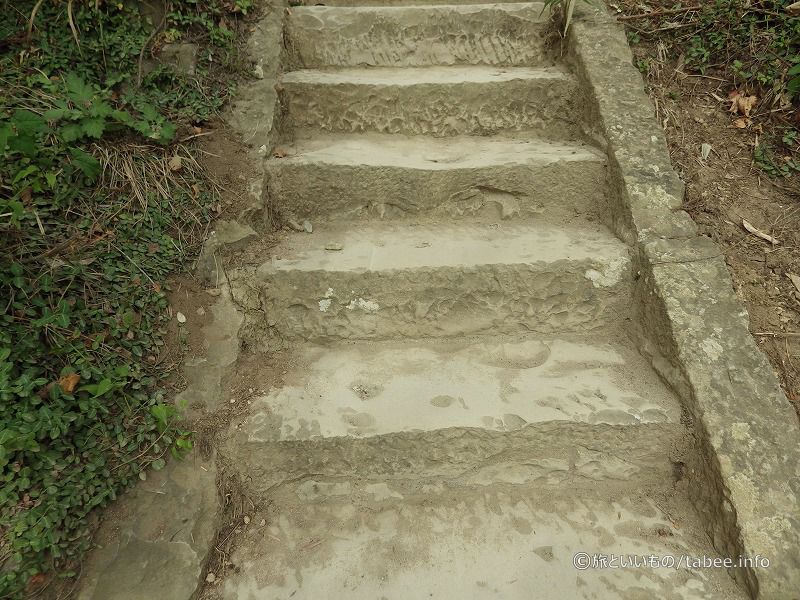 石の階段です