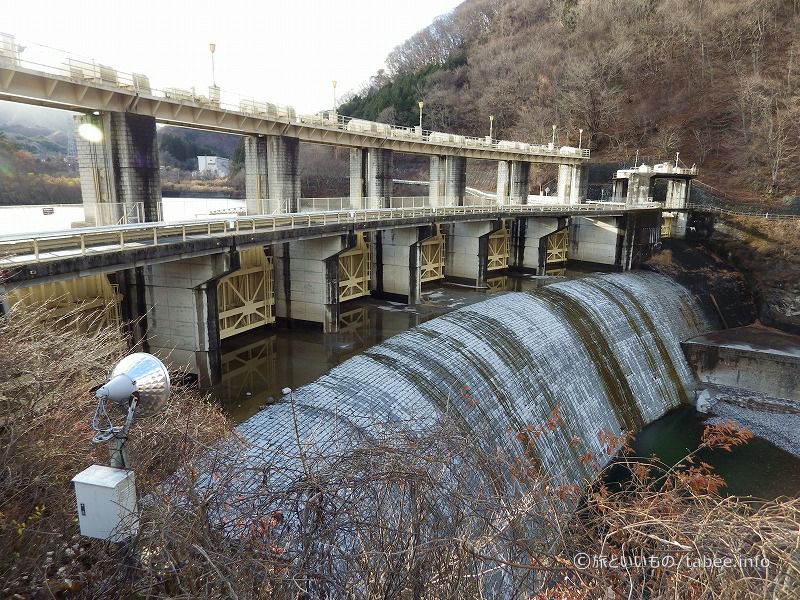 栃木の黒部ダム