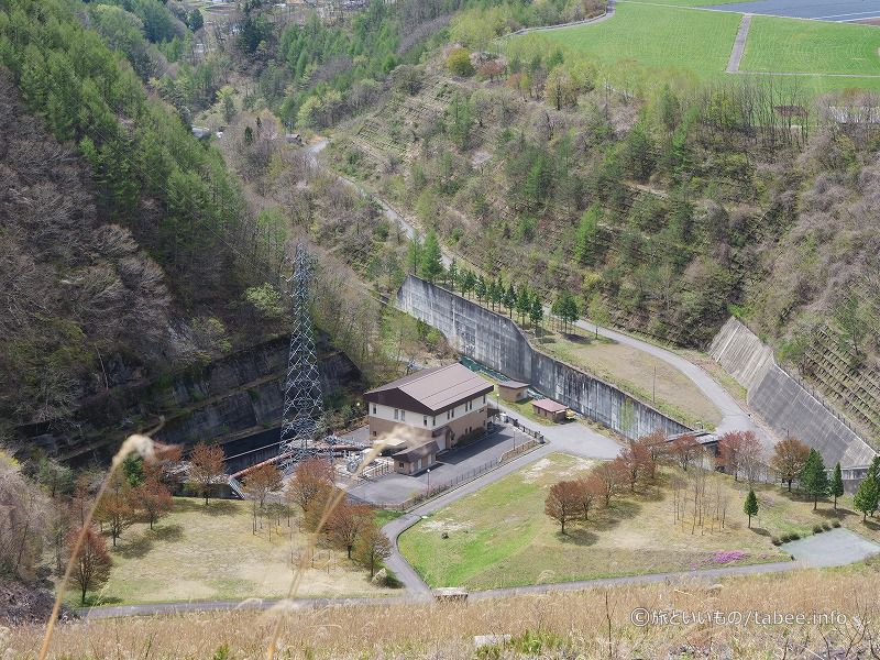 奥木曽発電所と下流側公園