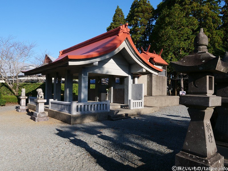 知覧町護国神社拝殿