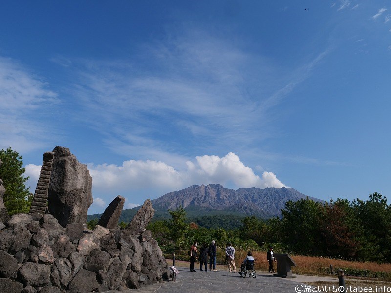 桜島に吠える感じもいいです