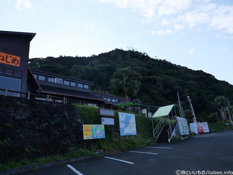 雨が降ったり晴れたりする一日でした