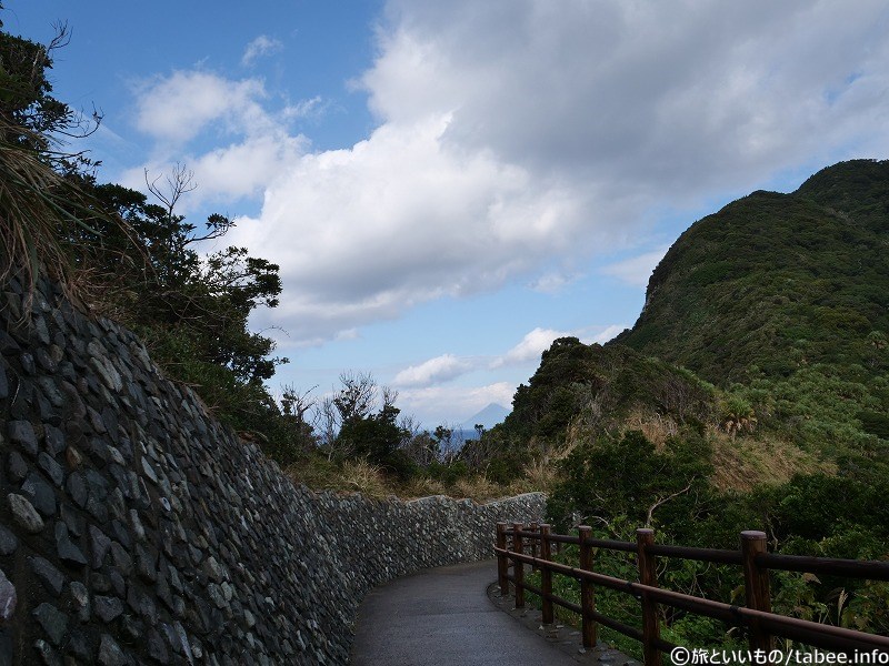 風は強かったですが空は晴れています