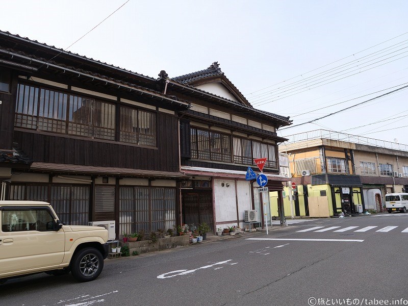 良い雰囲気の建物 旅館かと思ったらラーメン屋さんのようです