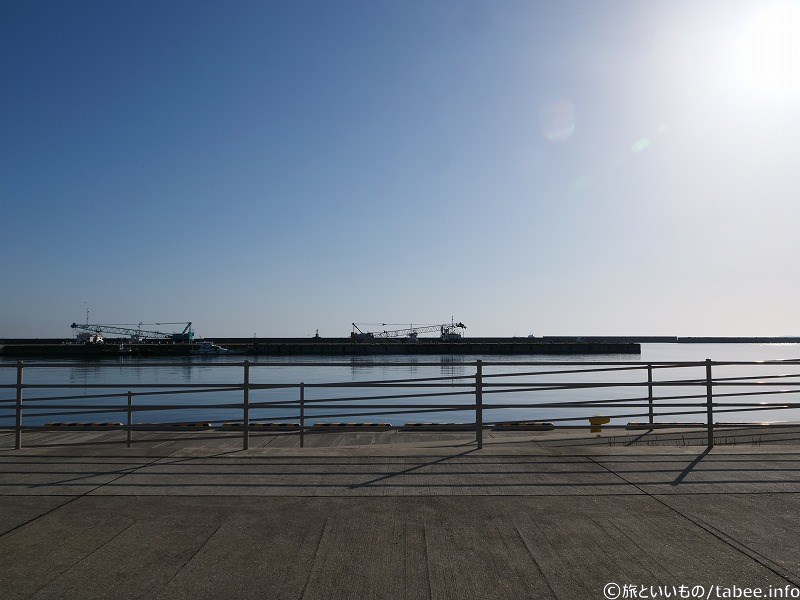 海岸側