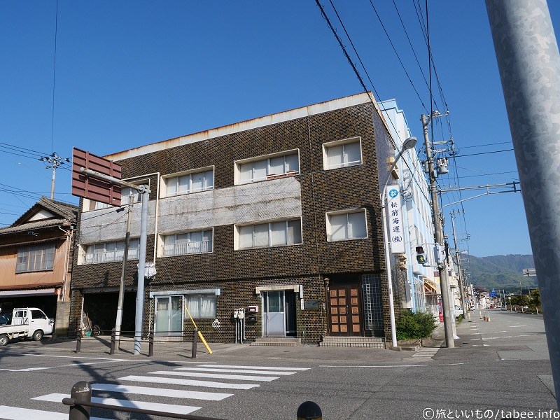 良い感じに昭和な建物 タイル張り好き