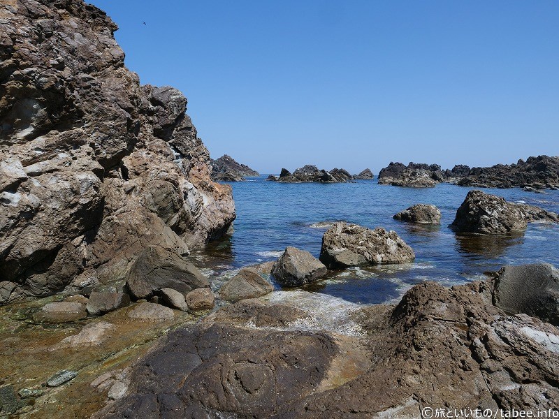 火山の岩っぽい雰囲気の岩