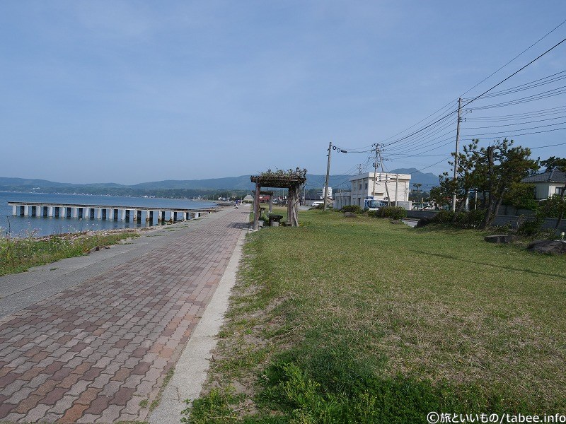 来た道を戻ります