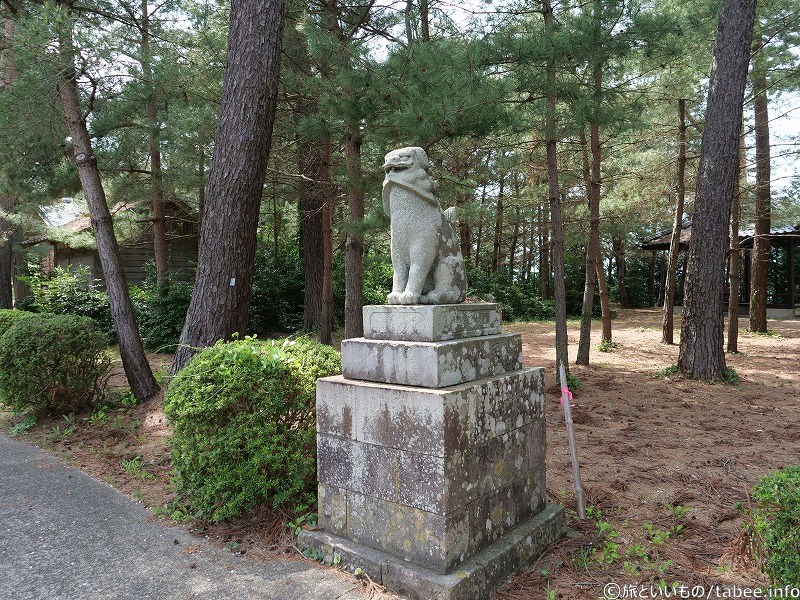 別の狛犬（阿）