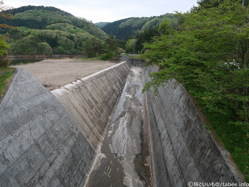 余水吐（上流）
