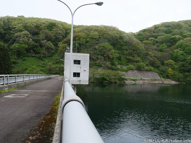 取水ゲートが見えます
