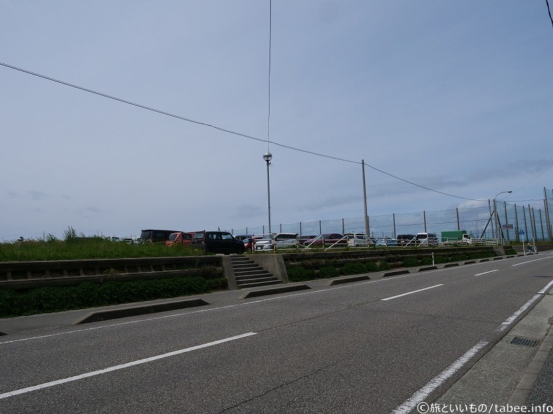 相川の無料市営駐車場