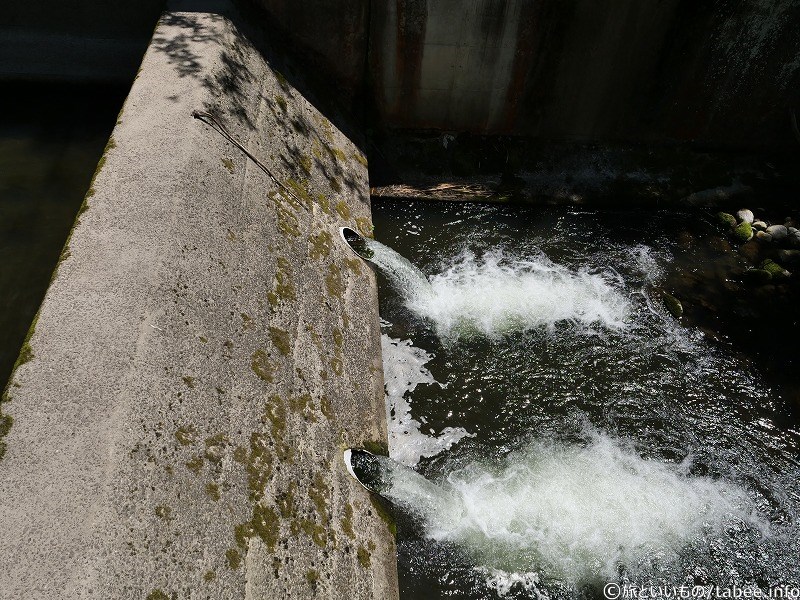 副ダム下流
