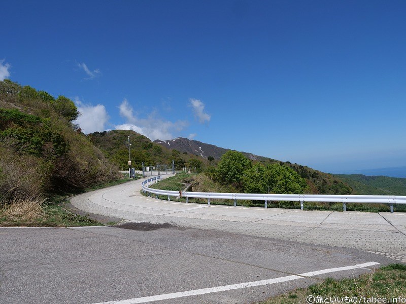 ありゃ、早々に通れない感じ