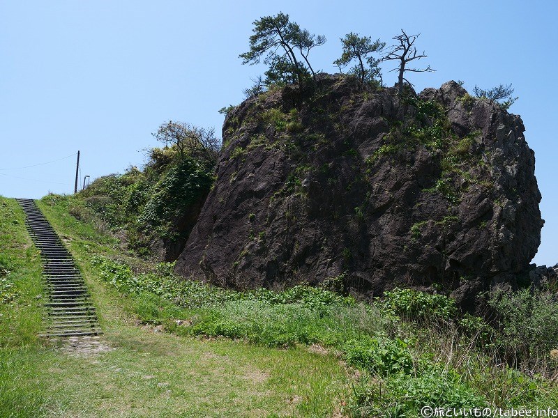 階段を上ります